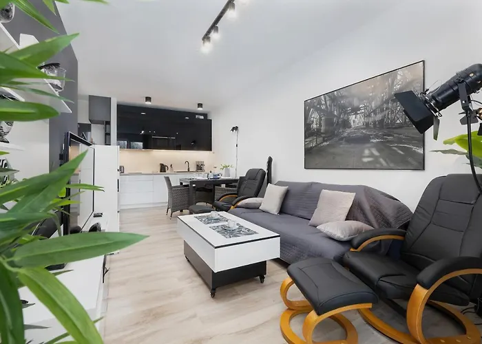 Platinium Apartment By Renters Prestige
