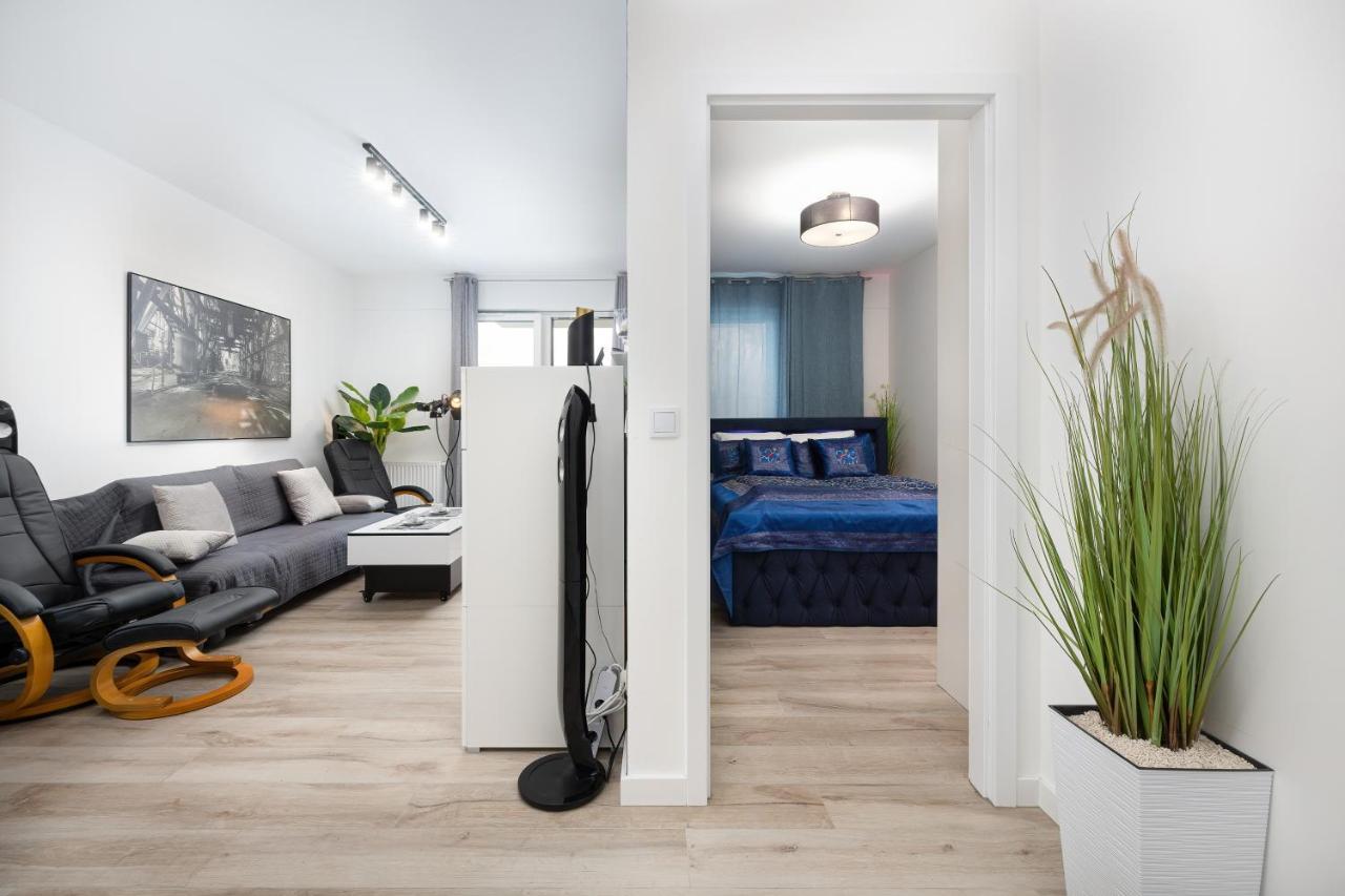 Platinium By Renters Prestige Rewal