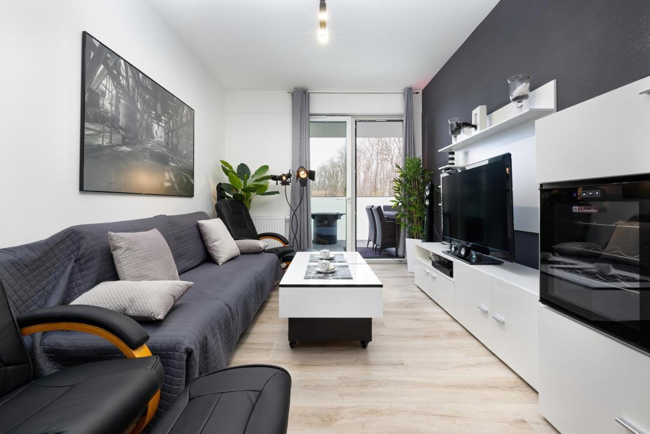 Platinium By Renters Prestige *